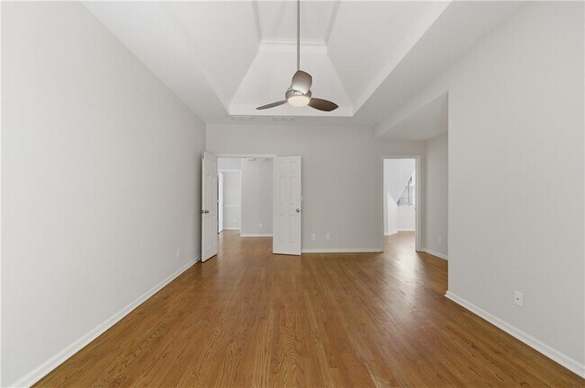 Building Photo - 6421 Crown Forest Ct