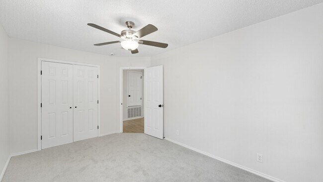 Building Photo - 1073 Stone Hollow