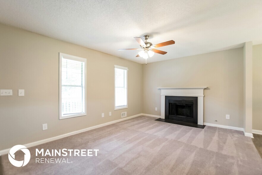 Building Photo - 111 Brookside Dr