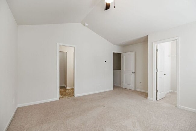 Building Photo - 157 Brockett Dr