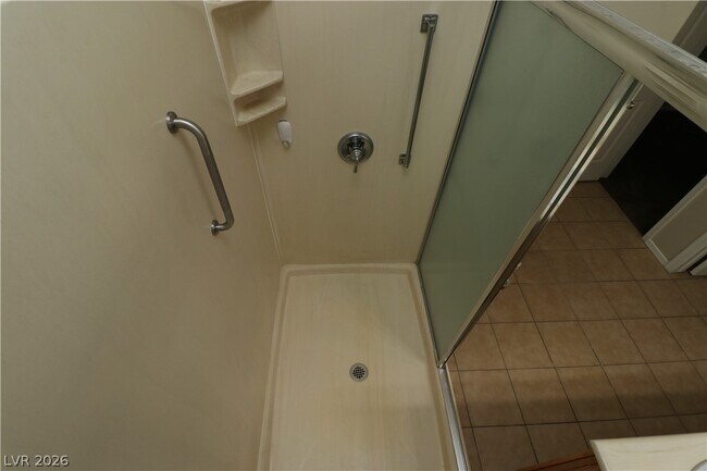 Building Photo - 2169 Shady Side Ct