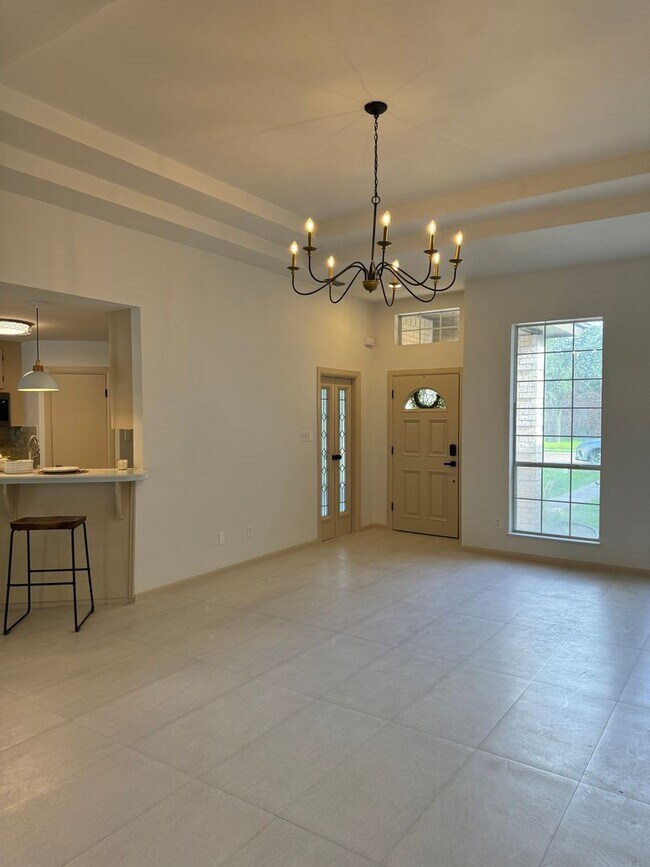Building Photo - 1703 Terrace Dr