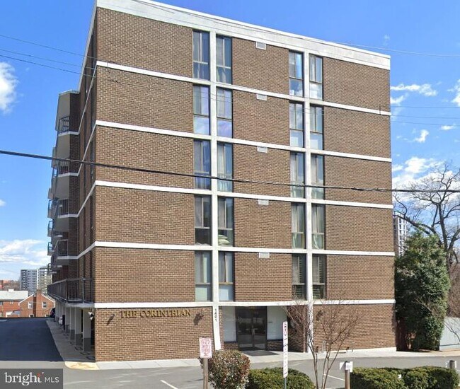 Building Photo - 1401 N Rhodes St