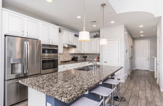 Building Photo - 5379 S Tatum Ln