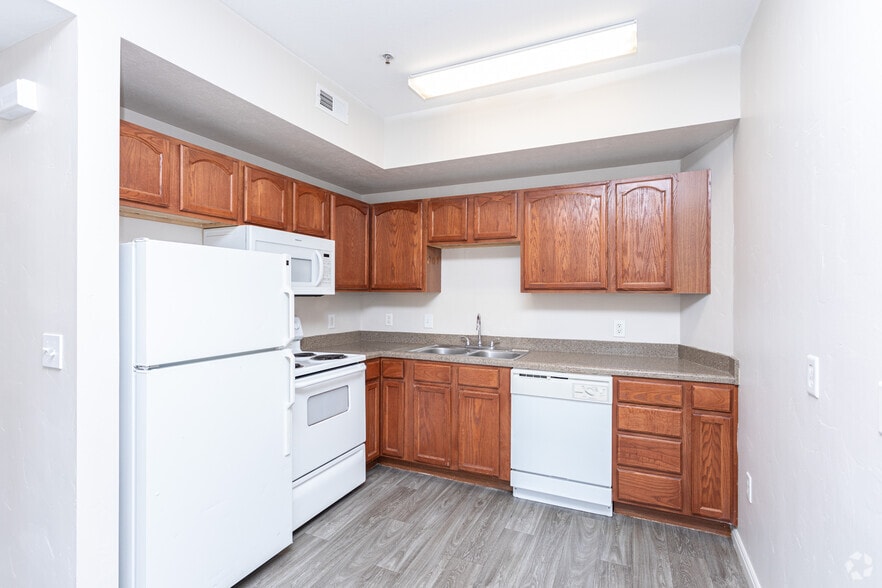 1BR & 2BR Kitchen - Bristol Village Apartments