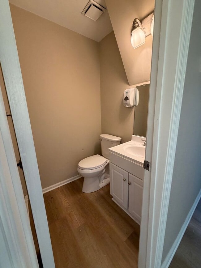 Building Photo - Georgetown Colony