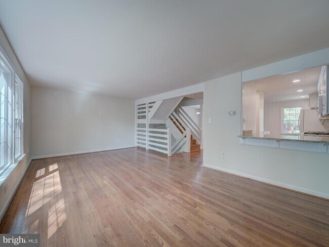 Building Photo - 13186 Putnam Cir