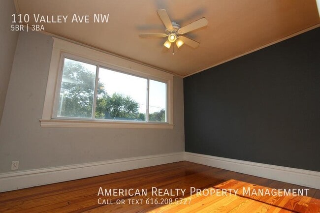Building Photo - 110 Valley Ave NW