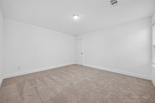 Building Photo - 8230 Blue Shell Ln