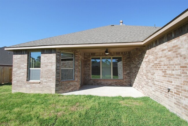 Building Photo - 5607 S Denham Ridge Ln