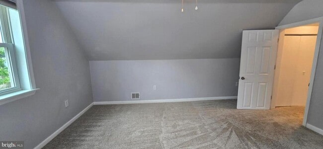 Building Photo - 4411 39th St