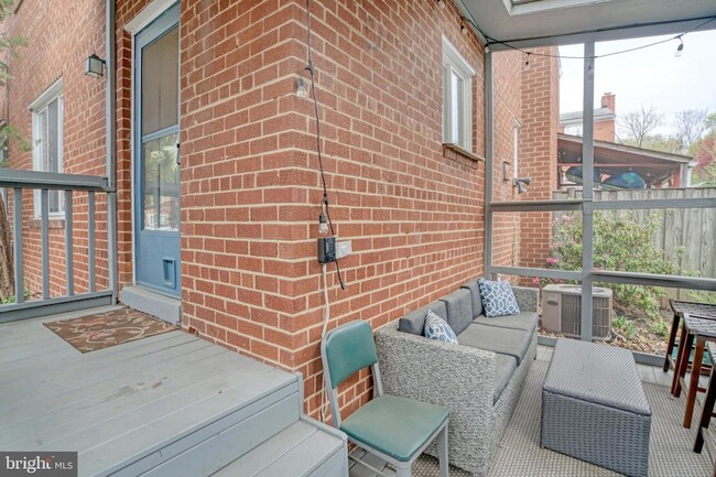 Building Photo - 113 E Taylor Run Pkwy
