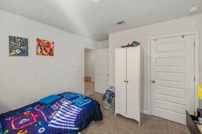 Building Photo - 4735 Airmen Dr