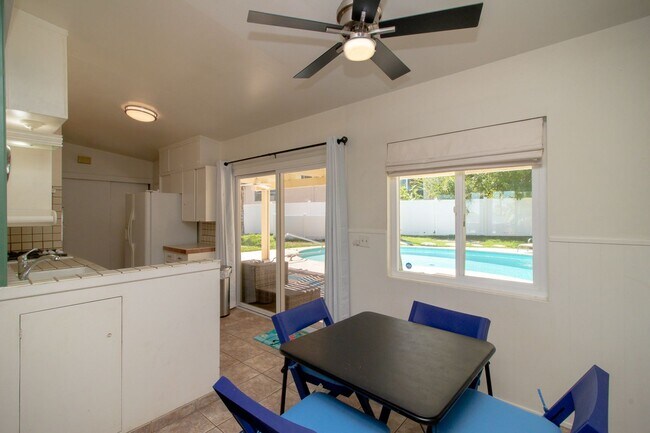 Building Photo - Spacious 2-Bedroom Home with Private Pool & Office In the Cove!