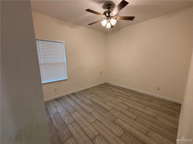 Building Photo - 212 Lauryn Dr