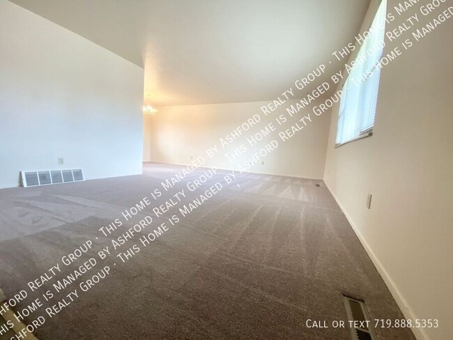 Building Photo - 4262 N Hammock Dr