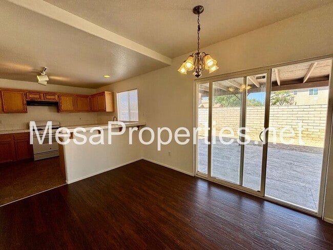 Building Photo - 15083 Brown Ln