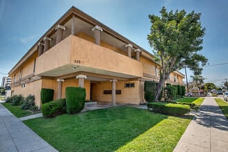 Building Photo - 530 E Arbor Vitae St