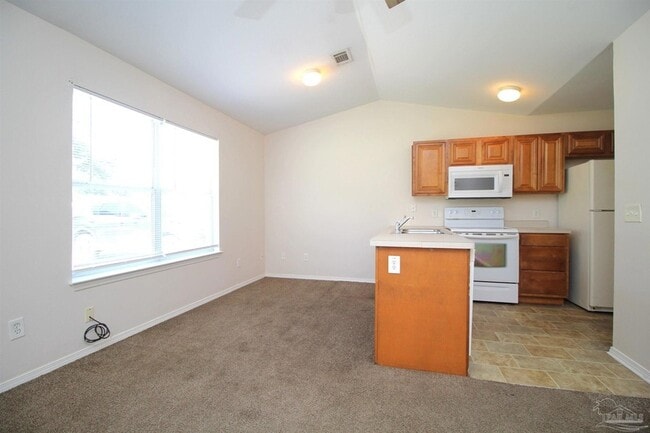 Building Photo - 6954 Woodley Dr