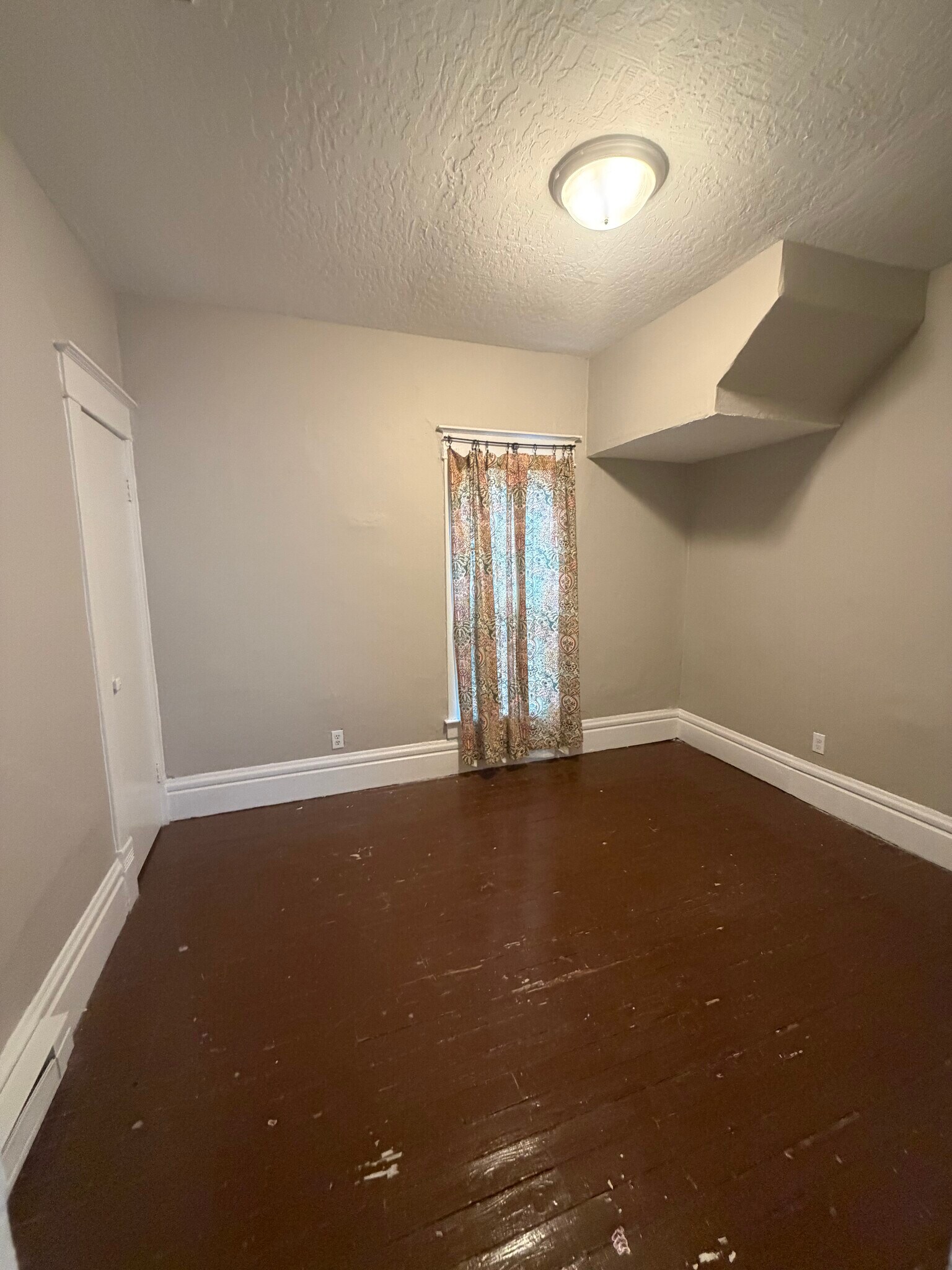 Building Photo - 134 Perry St