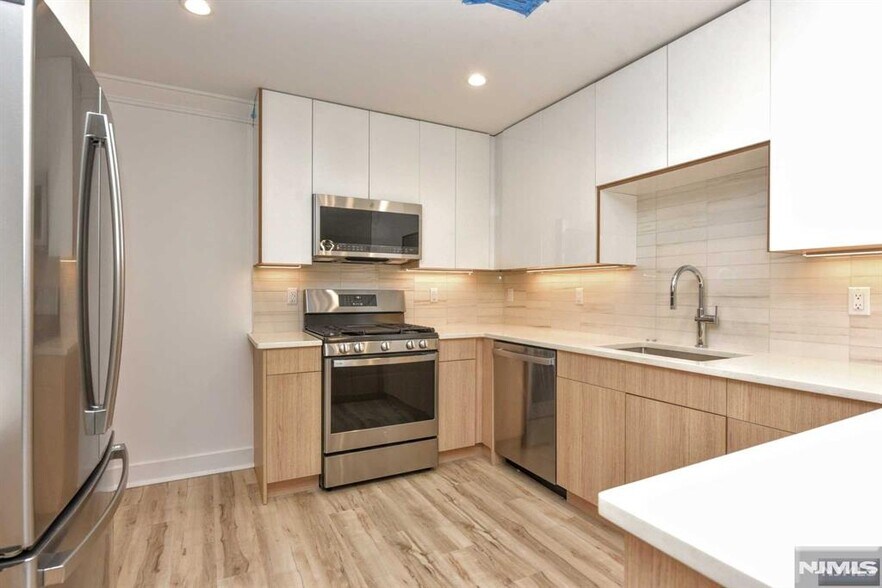 S/S APPLIANCES - 234 Rivervale Rd