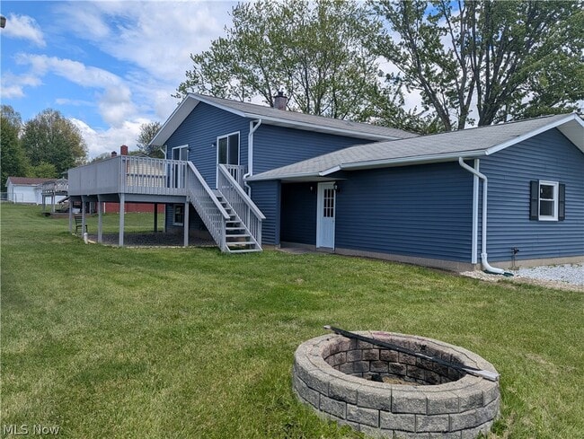 Building Photo - 17536 Hosmer Rd