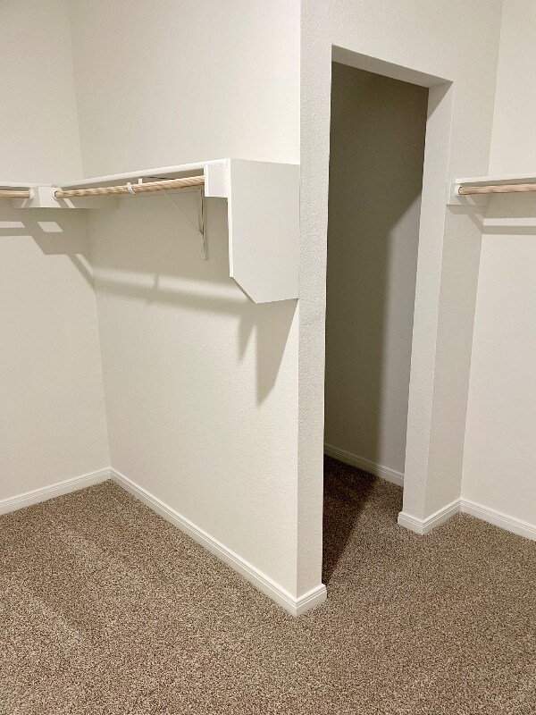 Building Photo - 270 Yosemite Dr