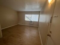 Building Photo - 24370 Newhall Ave