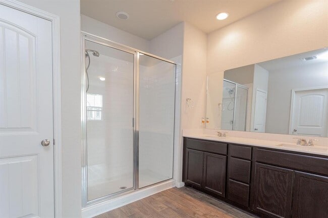 Building Photo - 14614 Frankel Loop