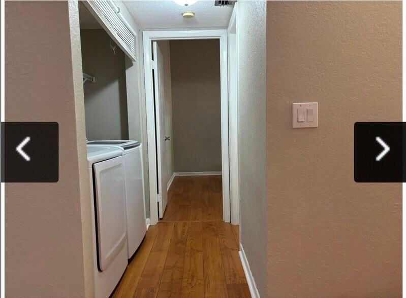 Building Photo - 9121 W Sunrise Blvd