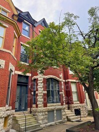 Building Photo - 1713 Linden Ave