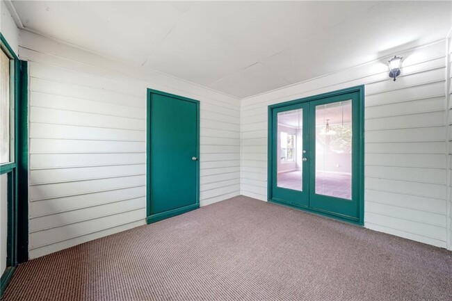 Building Photo - 117 Brittany Ct
