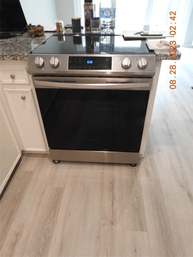 Building Photo - 22 Chapparal Ct