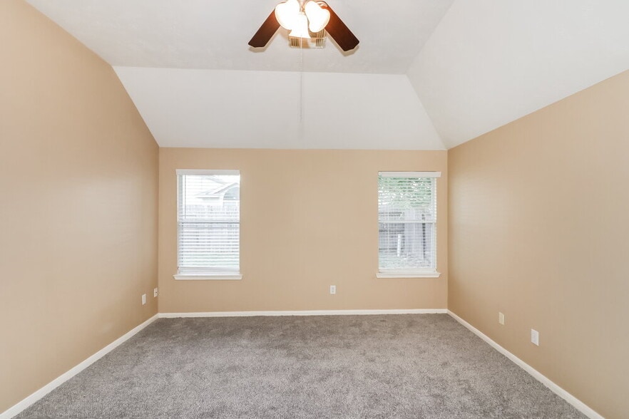 Building Photo - 6807 Arrowchase Ct