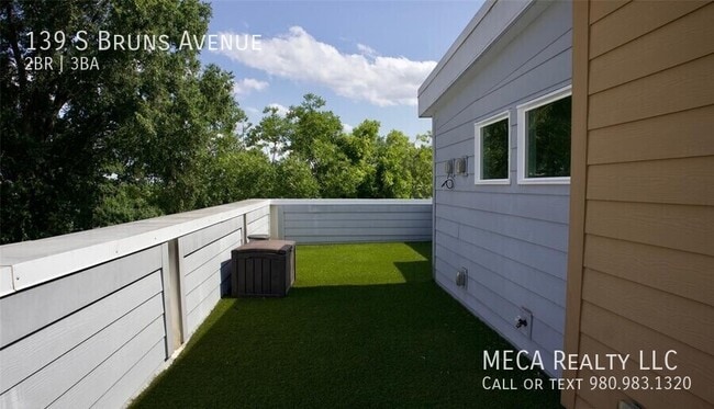 Building Photo - 139 S Bruns Ave