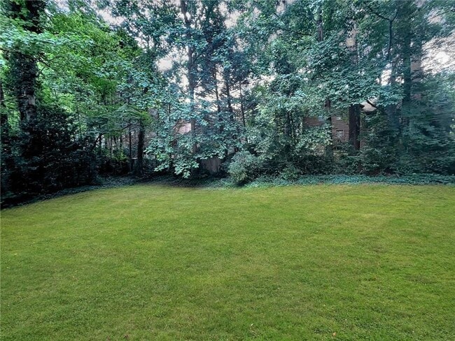 Building Photo - 4125 Maple Ferry Dr