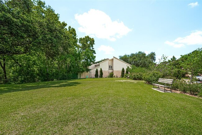 Building Photo - 12625 Memorial Dr