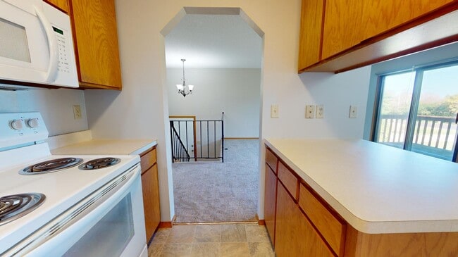 Building Photo - 2439 Gall Ave