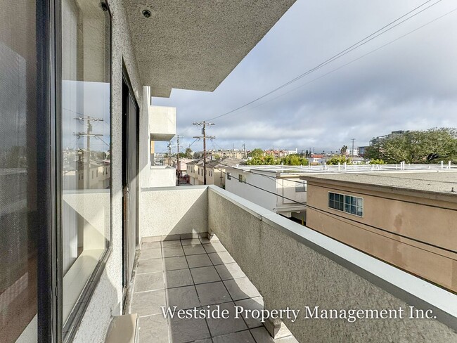 Building Photo - Prime Washington Culver Neighborhood | Stu...