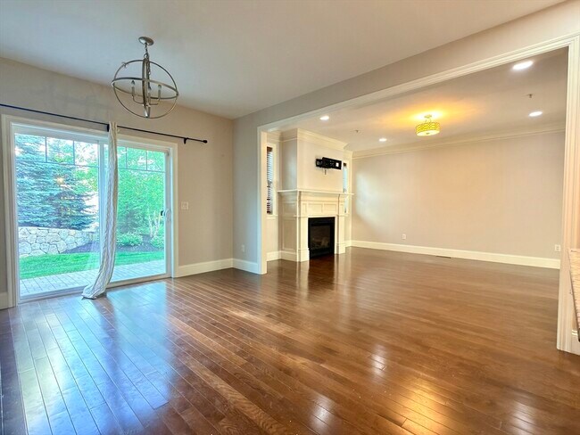 Building Photo - 99 Brookview Rd