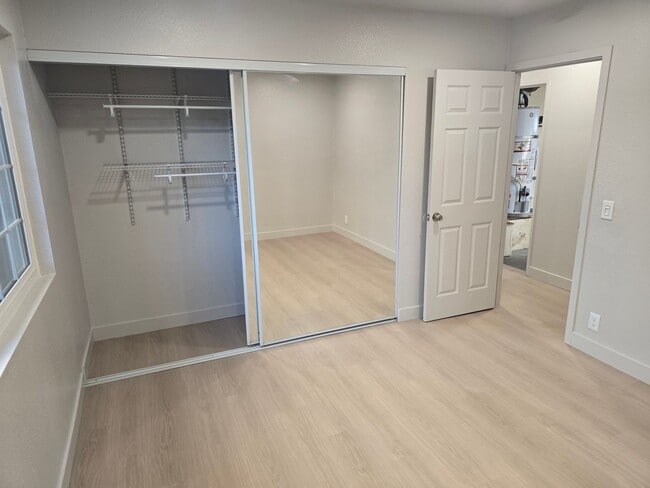 Building Photo - Two-bedroom house in Mira Mesa WITH SOLAR!