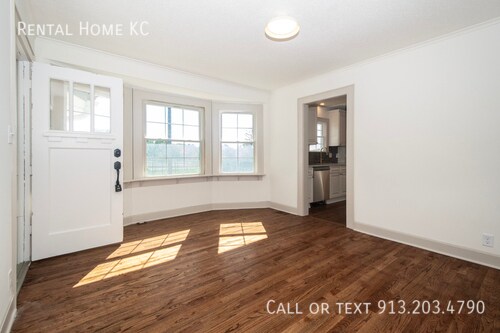 Building Photo - 5620 Rosehill Rd