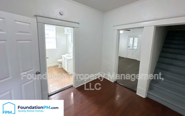 Building Photo - 1492 Faxon Ave