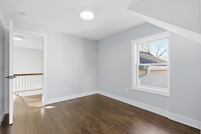 Building Photo - 85 Euclid Ave