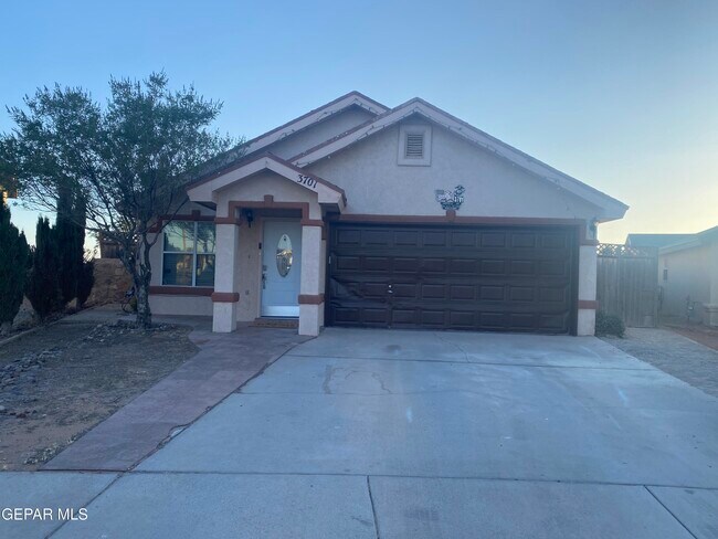 Primary Photo - 3701 Leticia St