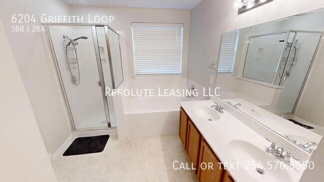 Building Photo - 6204 Griffith Loop