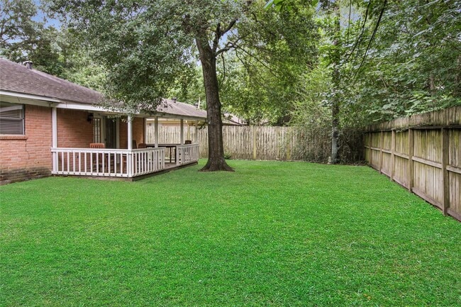 Building Photo - 1915 E Allegro St