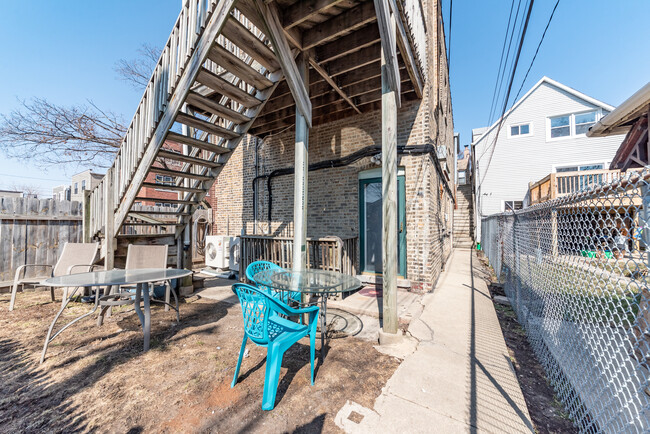 Building Photo - 4255 N Campbell Ave