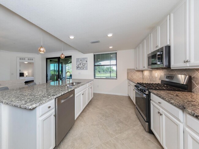 Building Photo - 17637 Gawthrop Dr