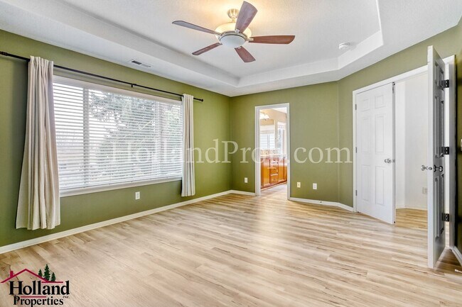 Building Photo - Impressive 4 bedroom home in Hillsboro